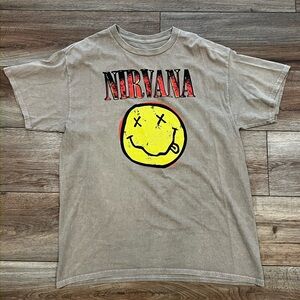 NIRVANA Tan/Brown Smiley Face Graphic Tee Size Large